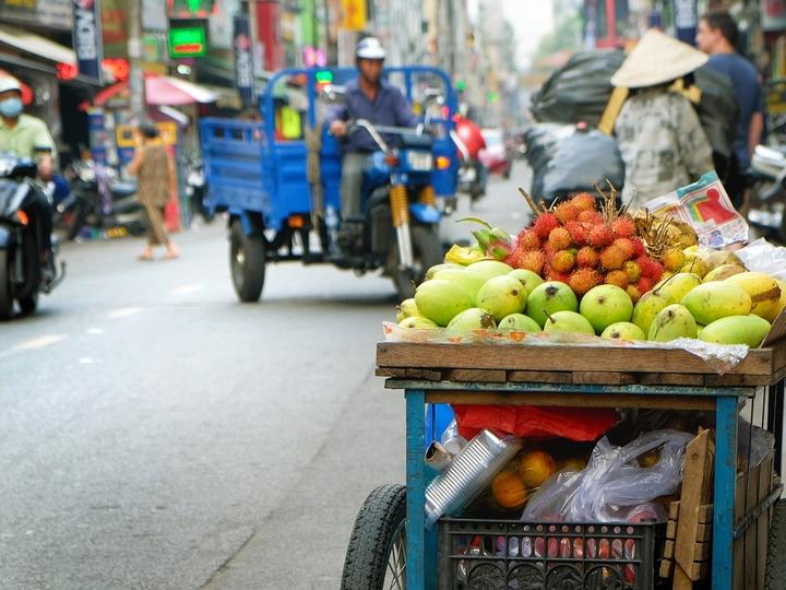 Từ Gần 300 bé mẫu giáo 