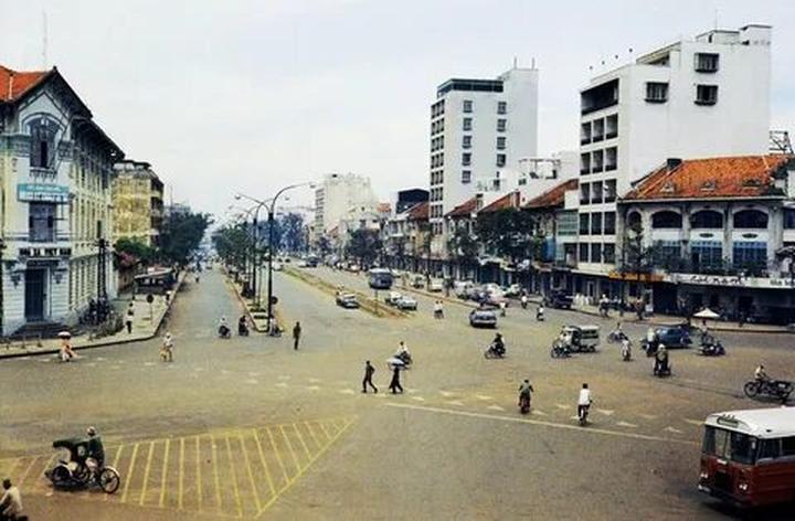 Học tiếng Anh và tìm thấy tình yêu: Câu chuyện của chị An và anh David